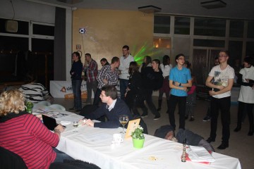 10581661_917599764922697_713899188_n