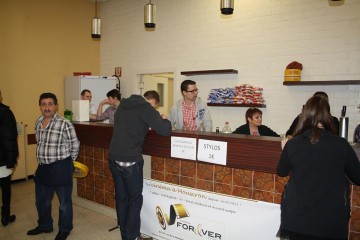 10622385_917598398256167_1333555469_n