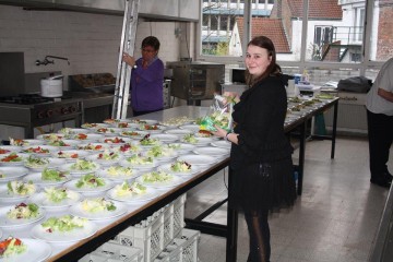 10643418_917593631589977_82106805_n