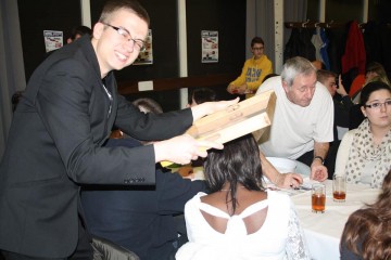 10643429_917599141589426_691659624_n