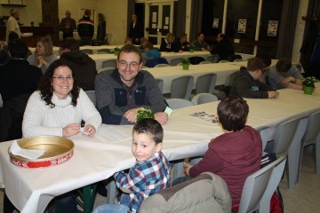 10647711_917596844922989_1972687204_n